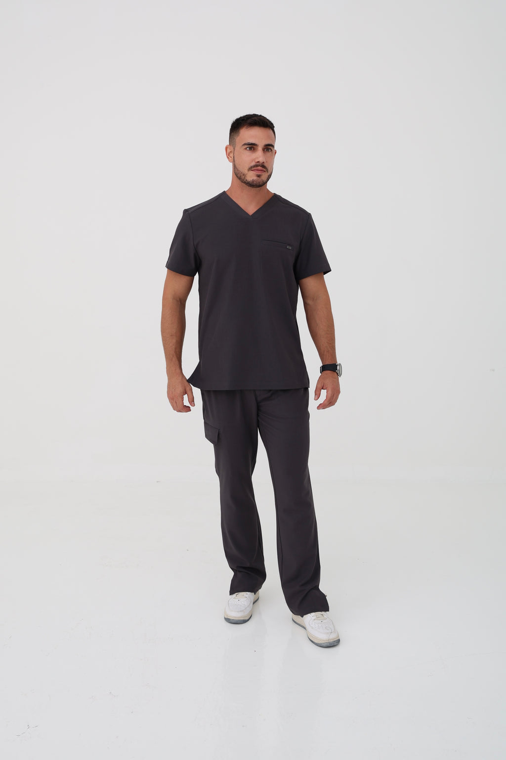 Ari V-Neck Scrub Top in Pewter – Men | Healing Hands
