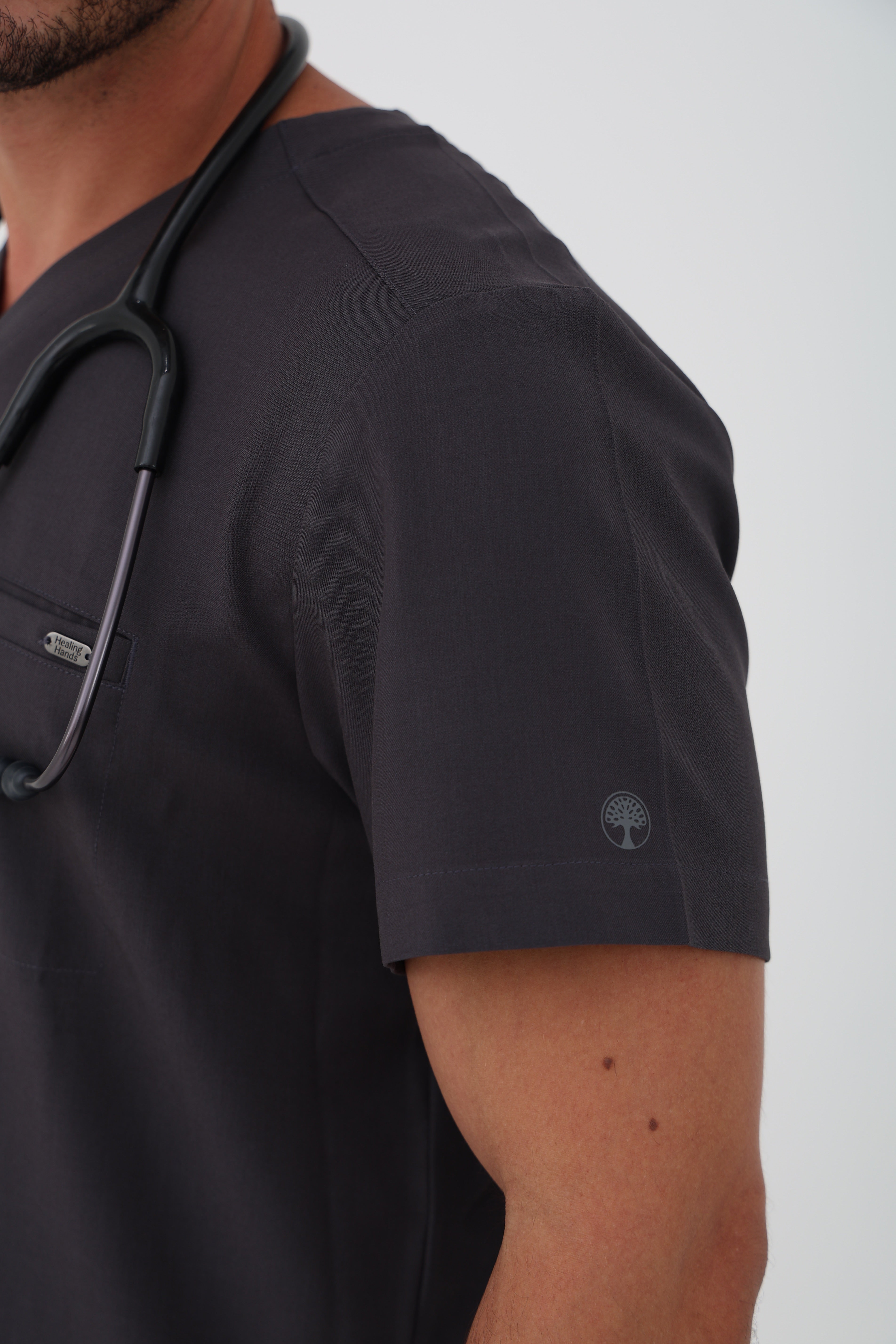 Ari V-Neck Scrub Top in Pewter – Men | Healing Hands
