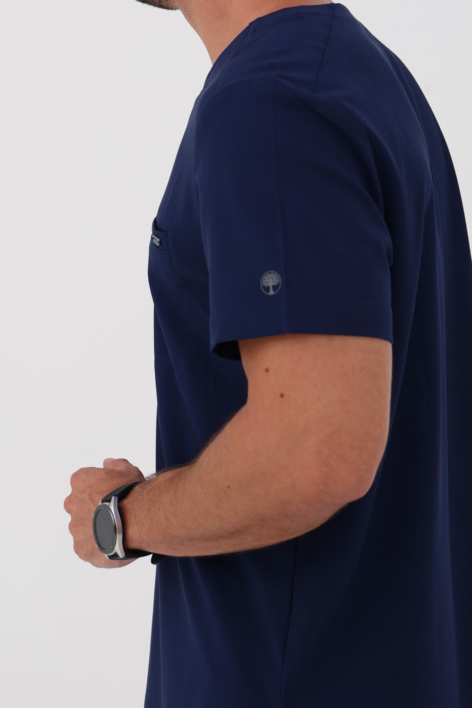 Ari V-Neck Scrub Top in Navy – Men | Healing Hands