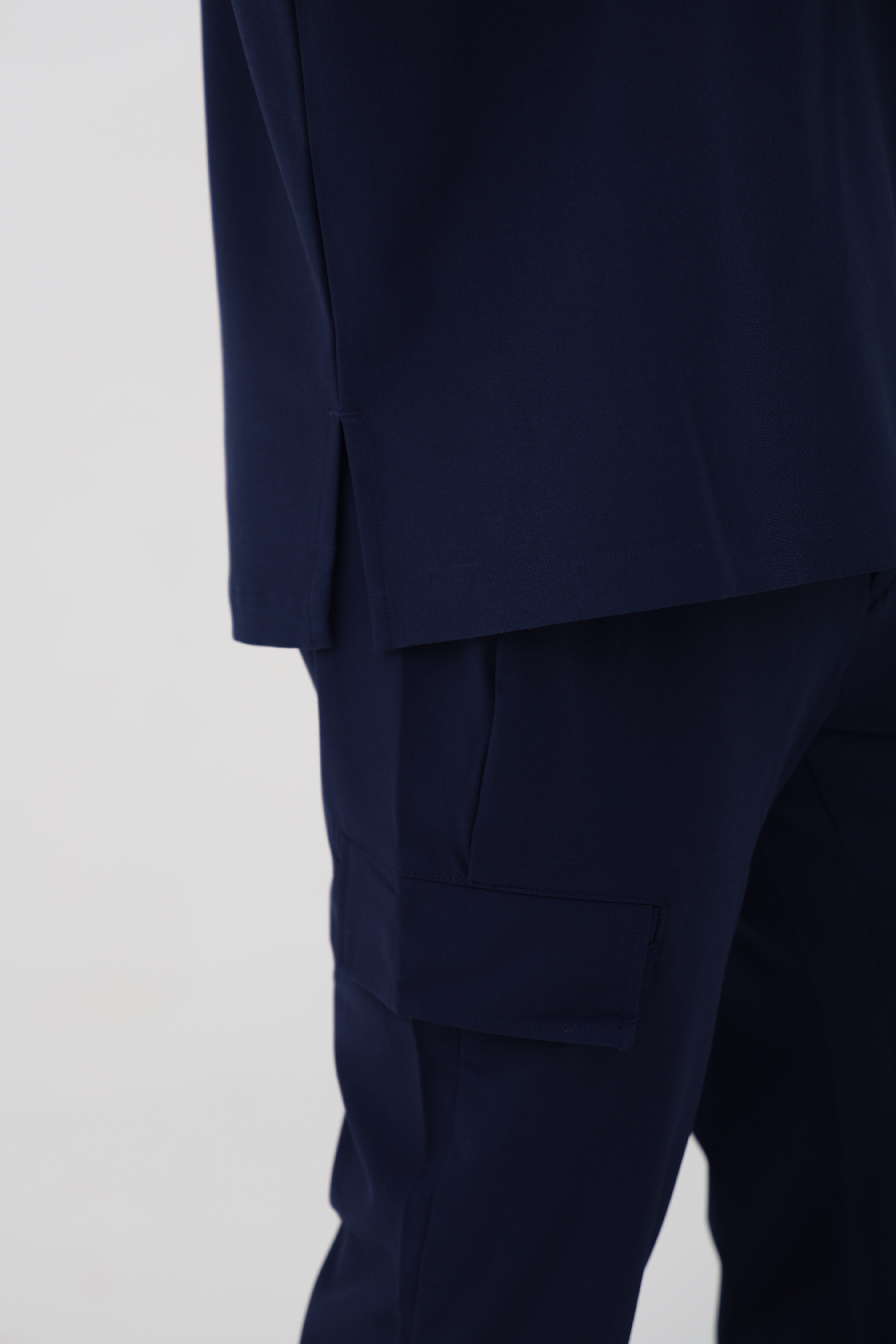 Ari V-Neck Scrub Top in Navy  – Men | Healing Hands