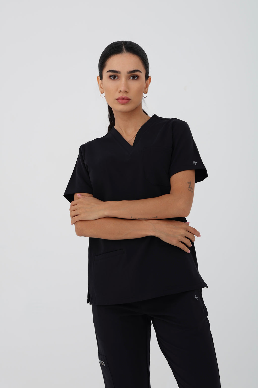 Verona Scrub Top in Black – Women | Coolmedz