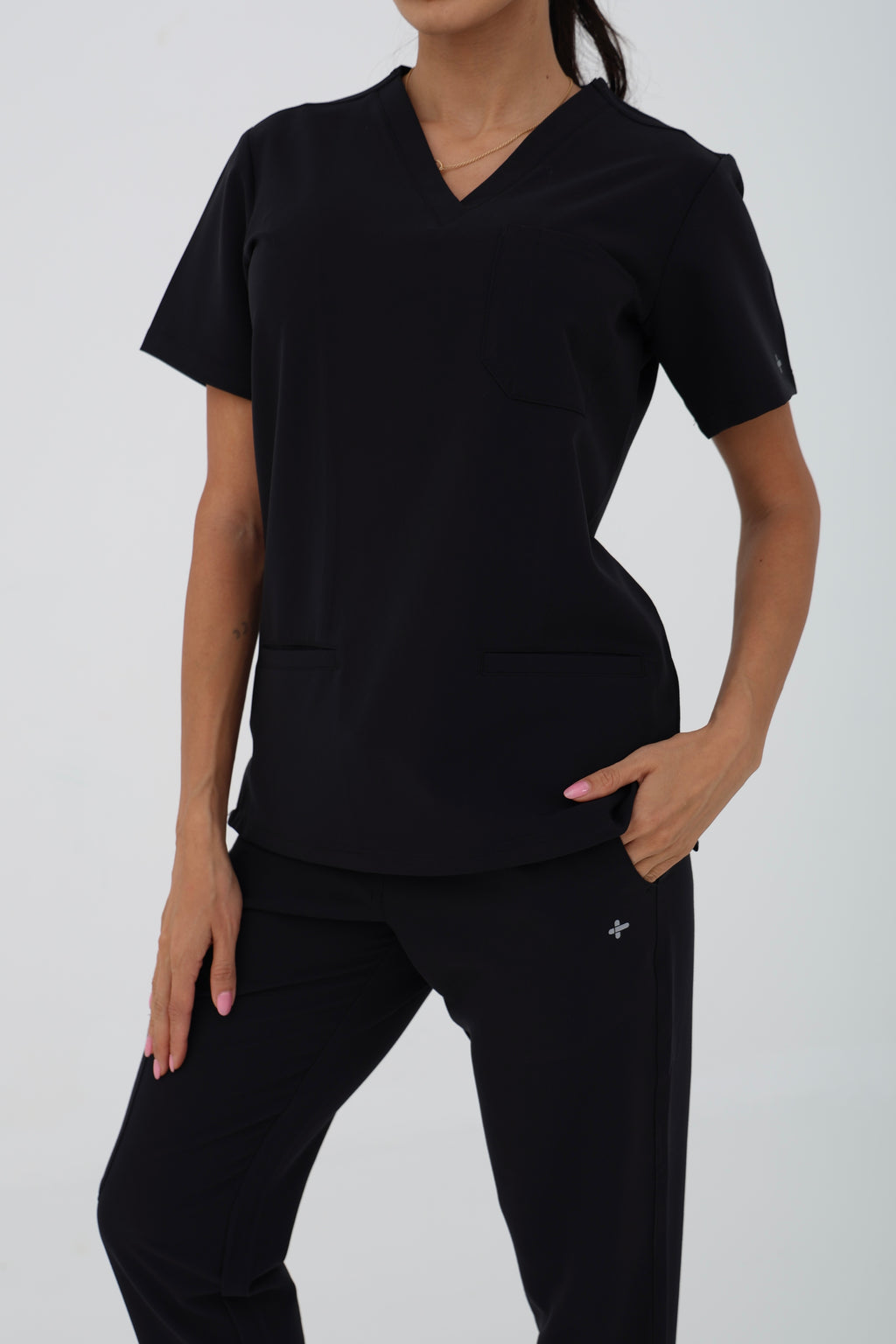Verona Scrub Top in Black – Women | Coolmedz