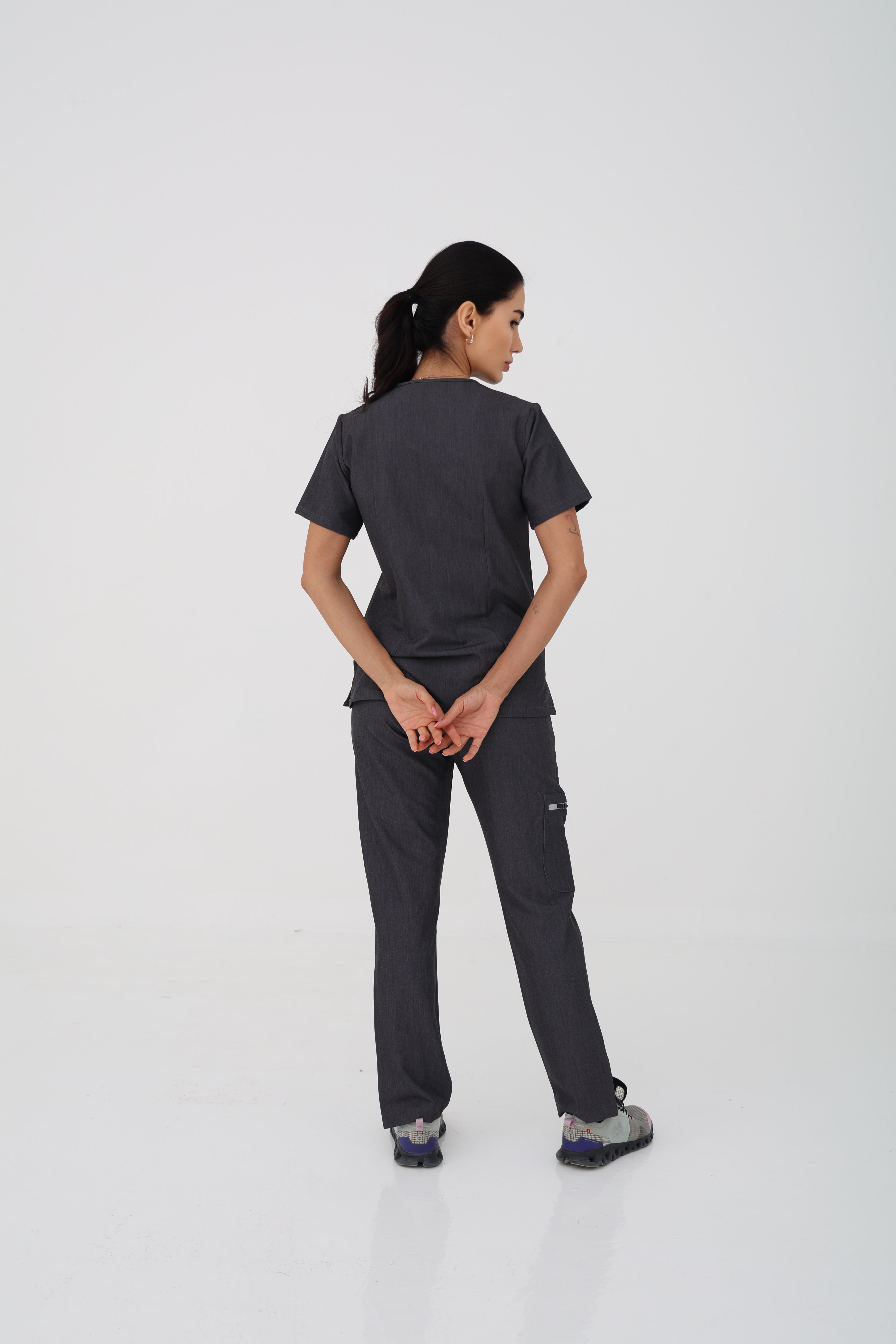 Verona Scrub Top in Charcoal – Women | Coolmedz