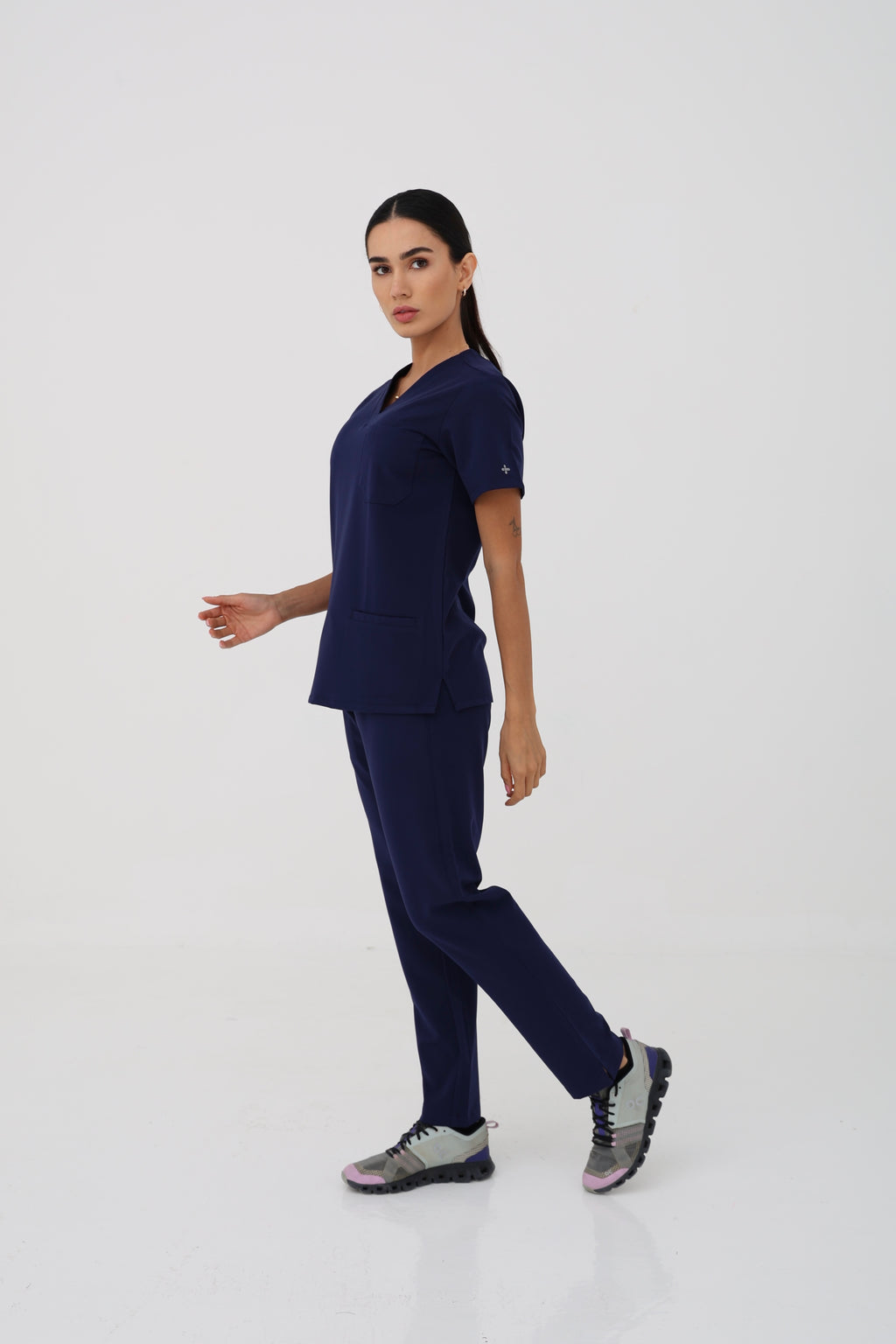 Verona Scrub Top in Navy – Women | Coolmedz