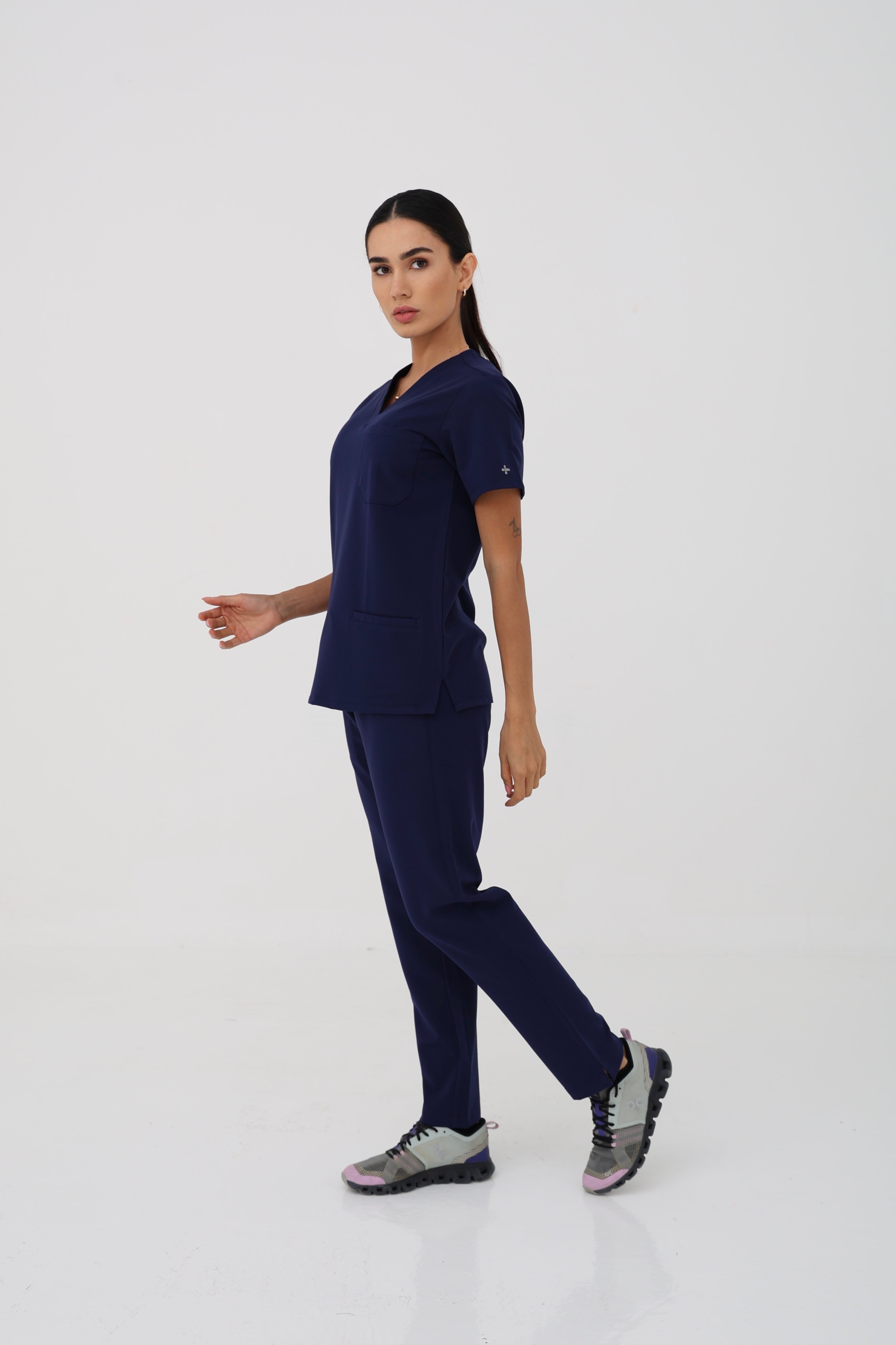 Verona Scrub Top in Navy – Women | Coolmedz