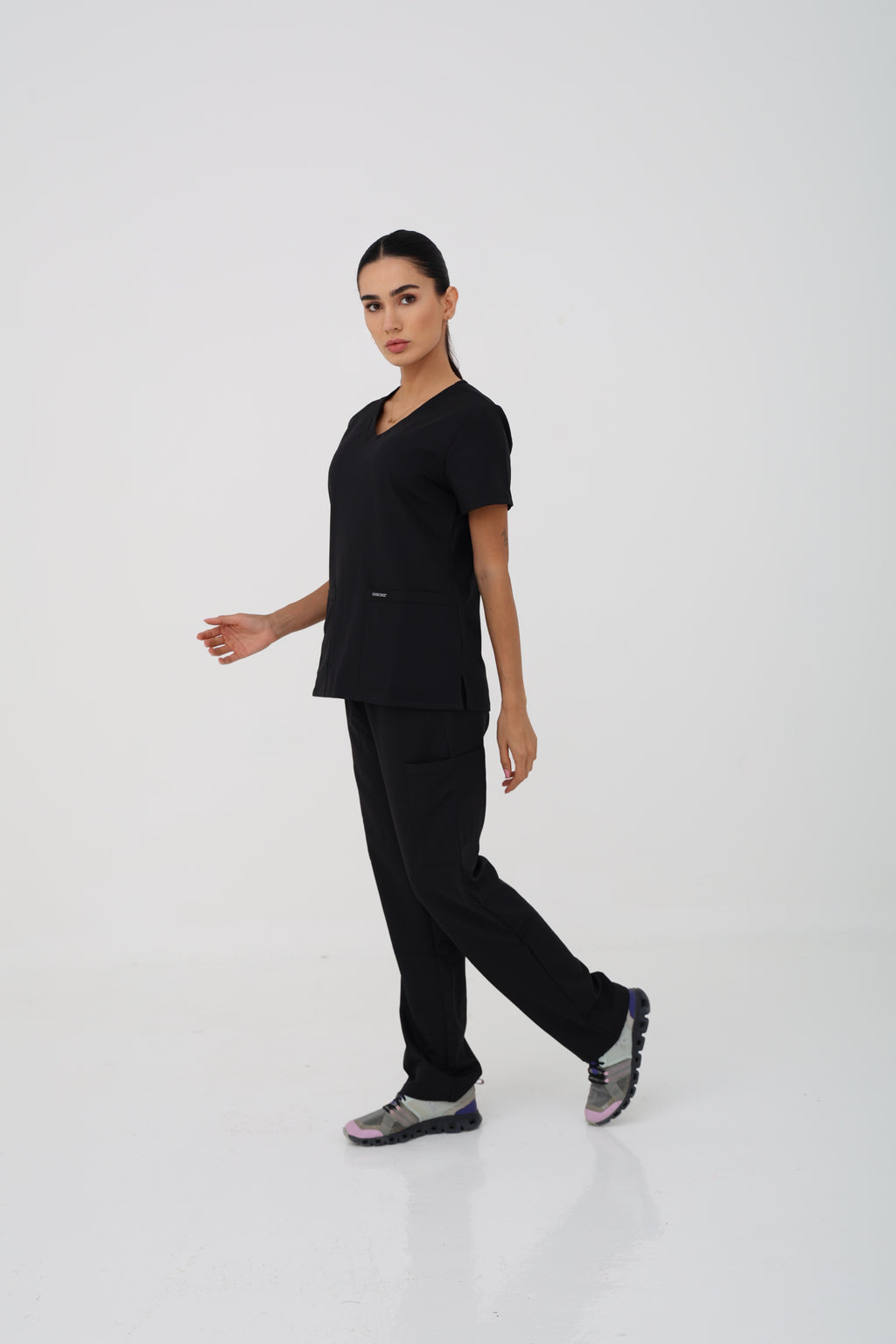 WW Ultra Slim Cargo Scrub Pant in Black – Women | Cherokee