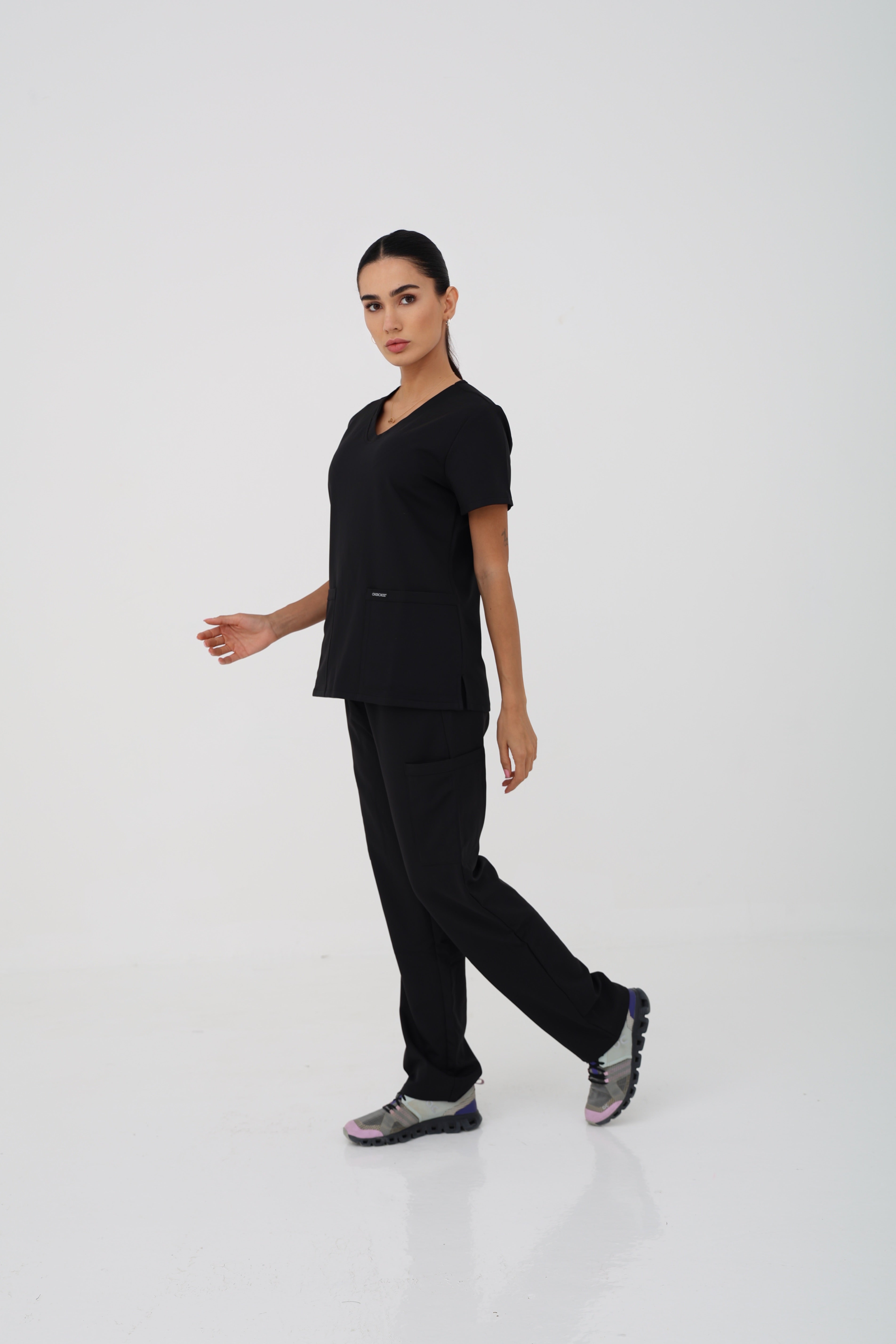 WW Ultra Slim Cargo Scrub Pant in Black – Women | Cherokee