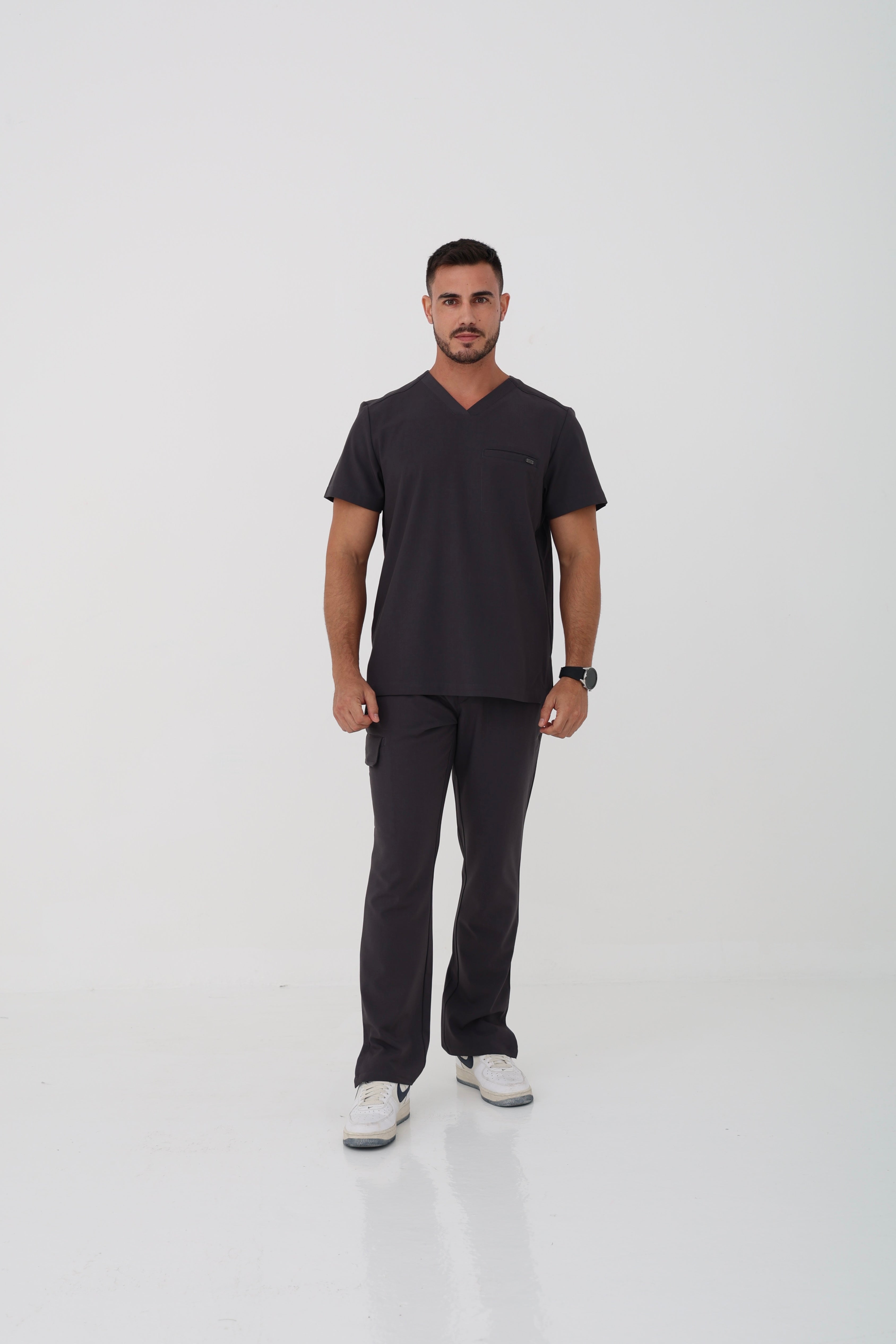 Ari V-Neck Scrub Top in Pewter – Men | Healing Hands