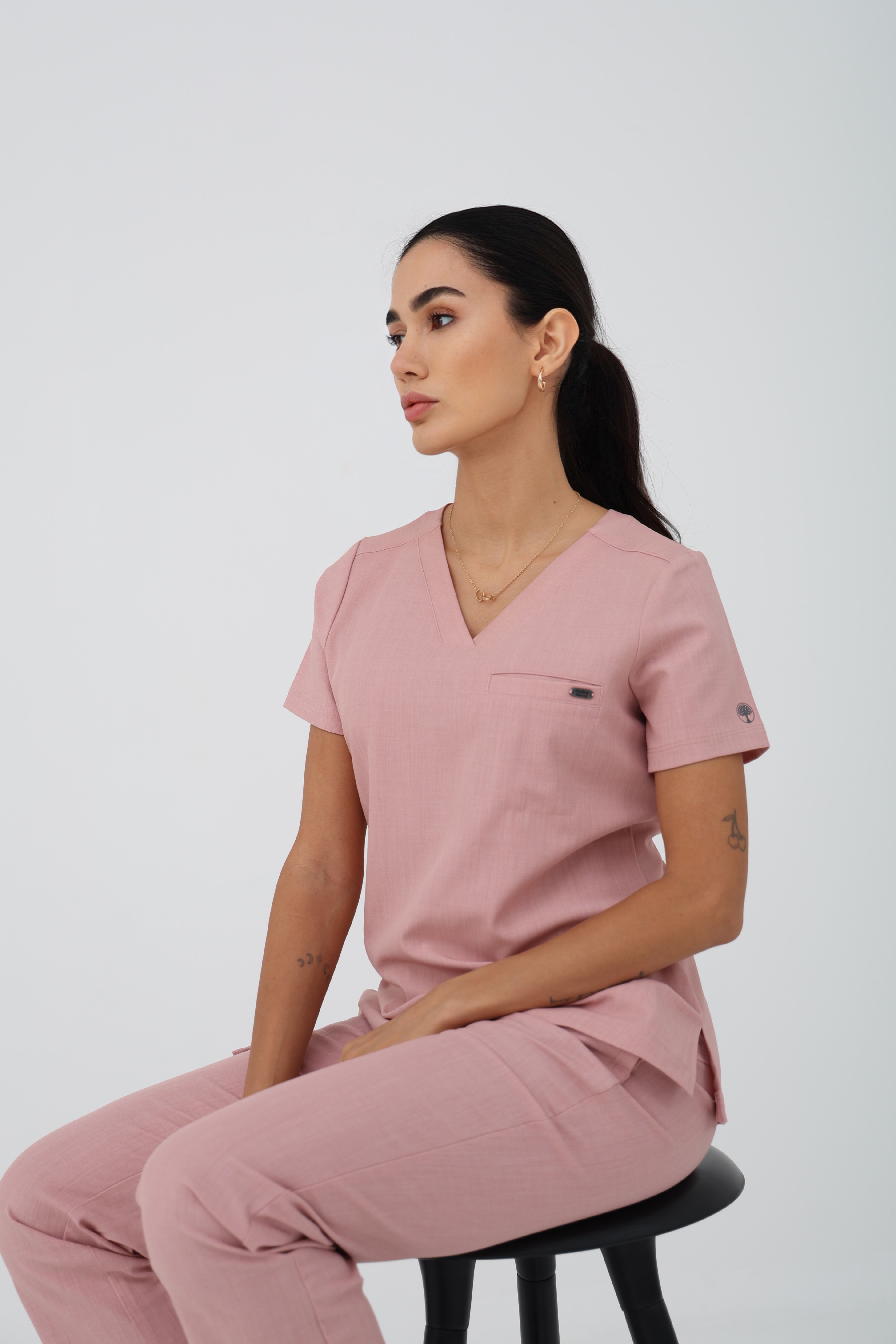 Billie V-Neck Scrub Top in Pink Pearl – Women | Healing Hands