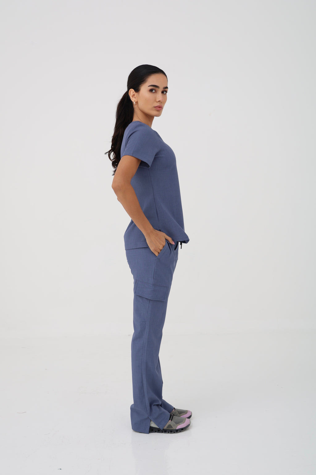 Billie V-Neck Scrub Top in Twilight Blue – Women | Healing Hands